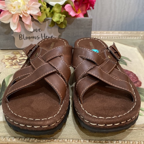 Vintage | Shoes | Vintage Rugged Outback Chunky Fisherman Style Y2k Sandals Sz 75 | Poshmark